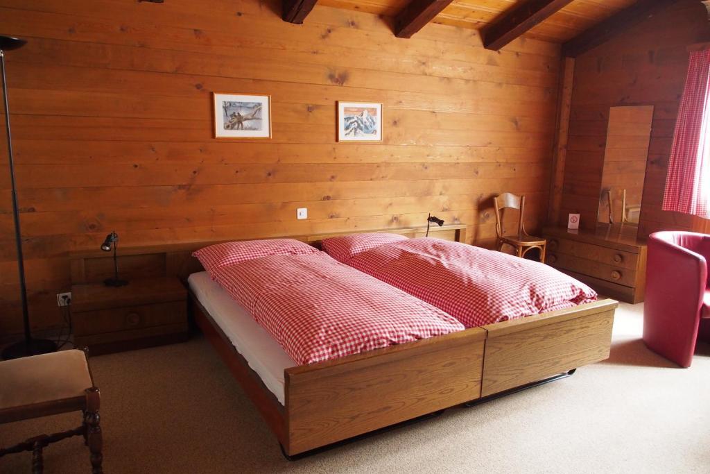 Hotel Simmental Boltigen Szoba fotó